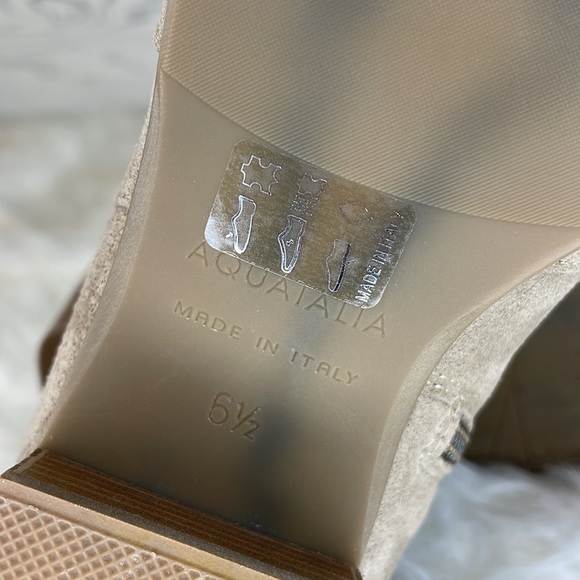 Aquatalia Suede Ankle Bootie - Picture 11 of 11